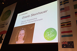 Gisela Steinhauer moderiert in Aachen den Telefonseelsorge-Weltkongress